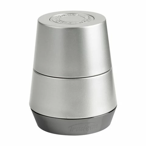 Trudeau - Expandable Stopper 1 Trudeau - Expandable Stopper